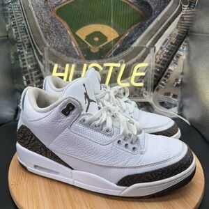 Air Jordan 3 Retro Mocha (2018) White/Chrome-Dark Mocha Men's Size 9.5